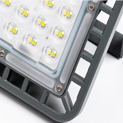 100w 200w 300w 400w οδήγησε τον ηλιακό προβολέα για το ναυπηγείο κήπων πάρκων